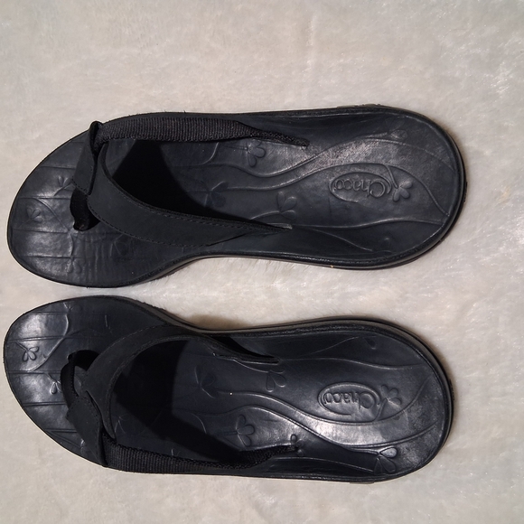 Chaco Black Women's Sandals - Picture 9 of 10